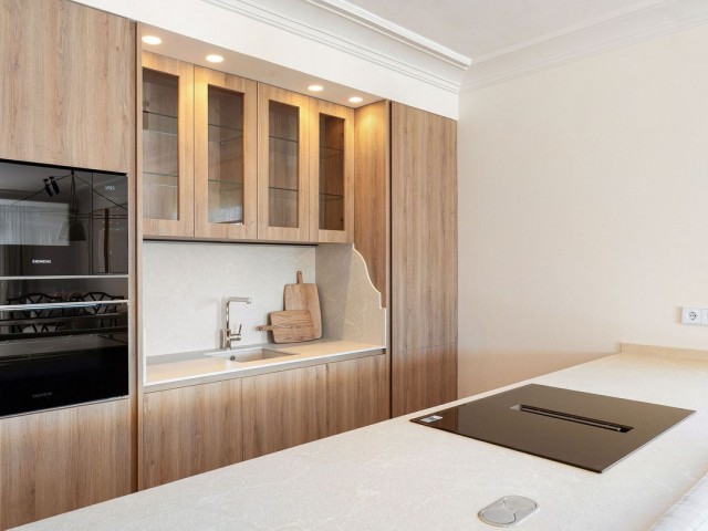 3 Bedrooms Apartment in Nueva Andalucía