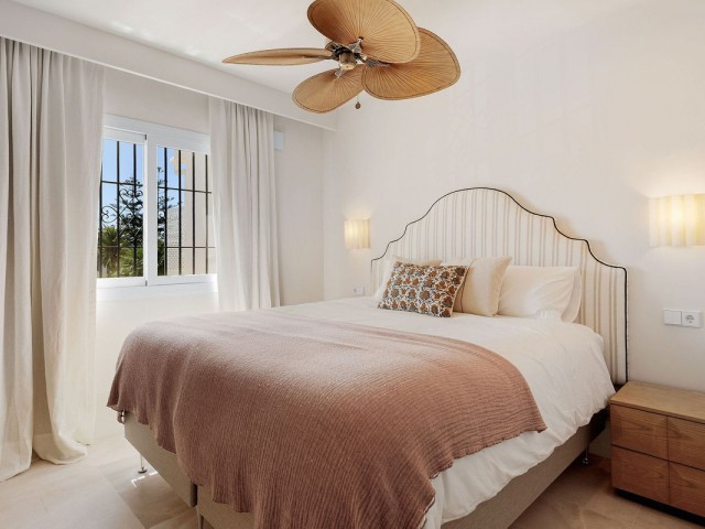 3 Bedrooms Apartment in Nueva Andalucía