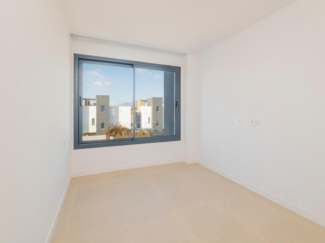 3 Makuuhuoneen Rivitalo Atalaya