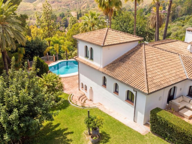 5 Bedrooms Villa in Alhaurín el Grande