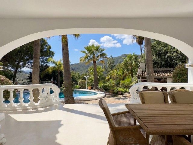 5 Bedrooms Villa in Alhaurín el Grande