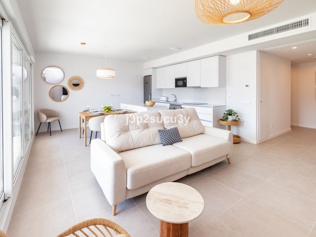 2 Bedrooms Apartment in Bel Air