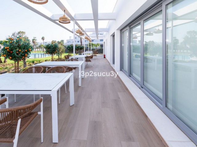 2 Bedrooms Apartment in Bel Air