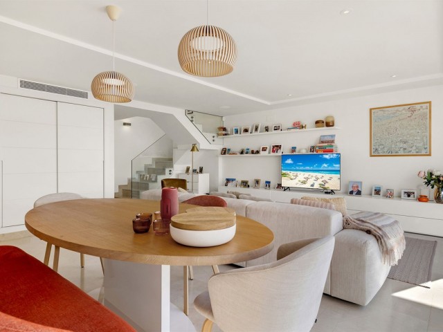 3 Bedrooms Apartment in Nueva Andalucía