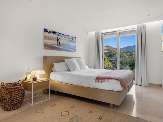 3 Bedrooms Apartment in Nueva Andalucía