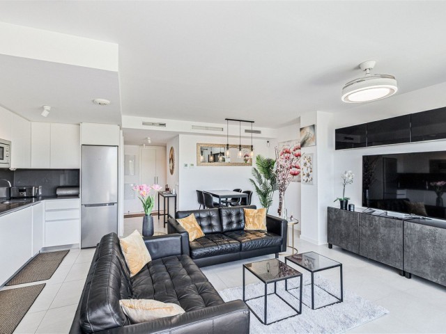 3 Bedrooms Apartment in Estepona