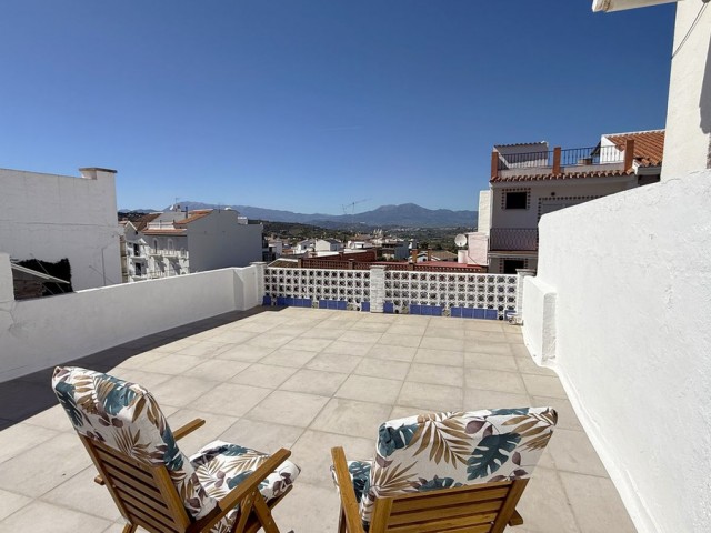 3 Bedrooms Apartment in Estepona