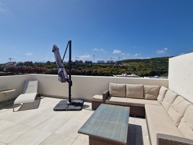 3 Bedrooms Apartment in Estepona