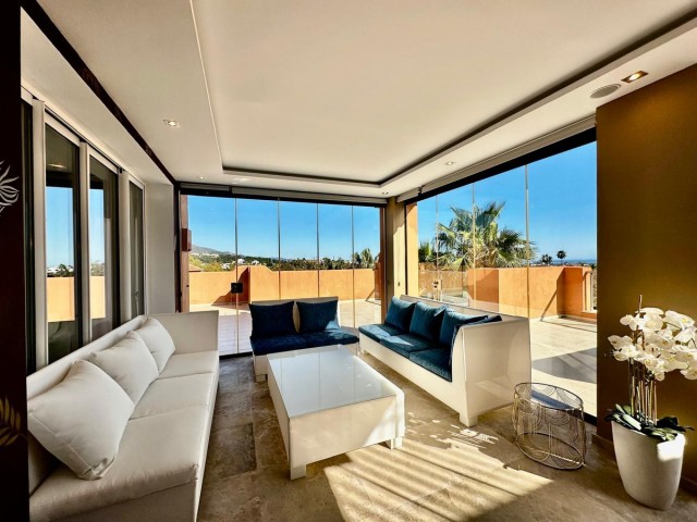 3 Bedrooms Apartment in Nueva Andalucía