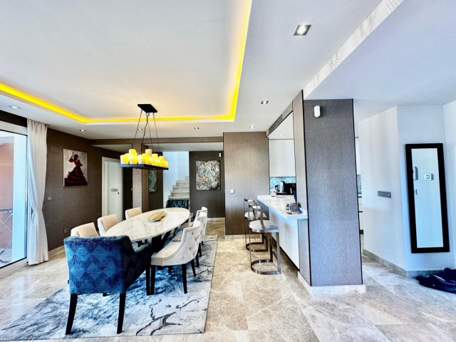 3 Schlafzimmer Apartment in Nueva Andalucía