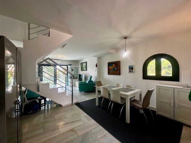 4 Soveroms Villa i Calahonda