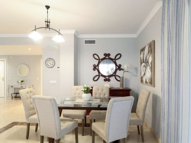 2 Bedrooms Apartment in San Pedro de Alcántara