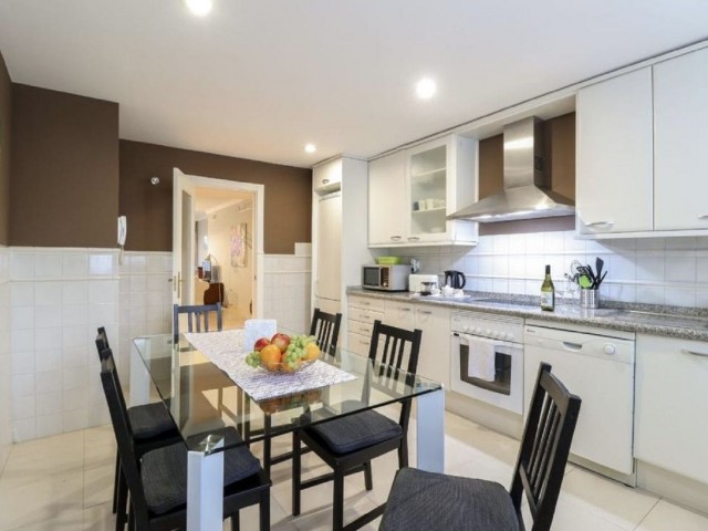 2 Bedrooms Apartment in San Pedro de Alcántara