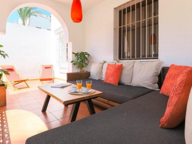 2 Bedrooms Apartment in Nueva Andalucía
