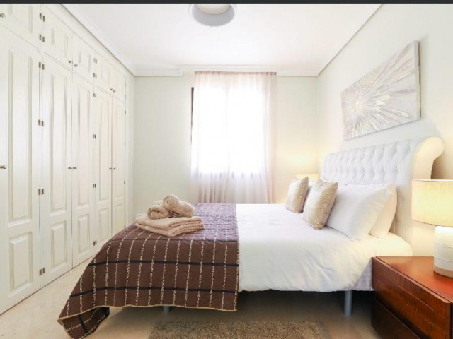 2 Bedrooms Apartment in Nueva Andalucía