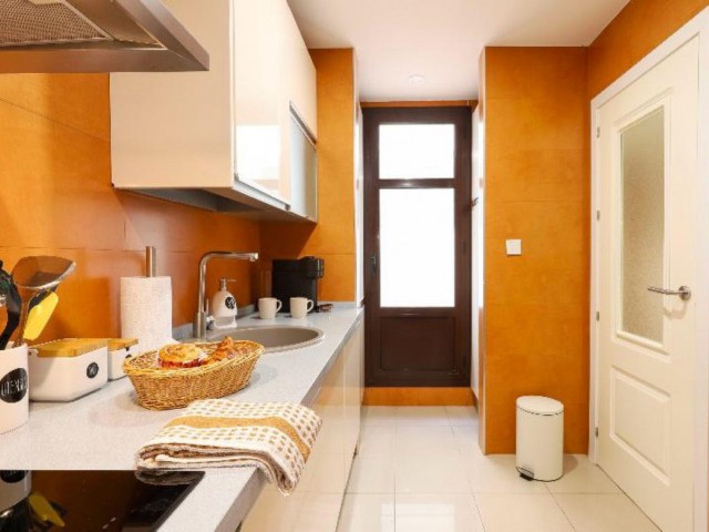 2 Bedrooms Apartment in Nueva Andalucía