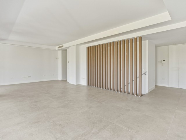 4 Bedrooms Apartment in Santa Clara