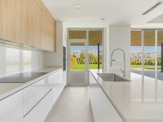 Leilighet, Santa Clara, R5336743