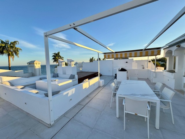 3 Bedrooms Apartment in Estepona