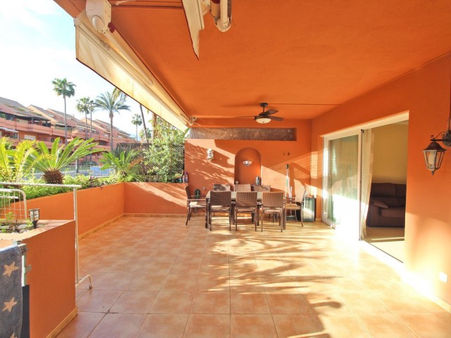 2 Bedrooms Apartment in Puerto Banús