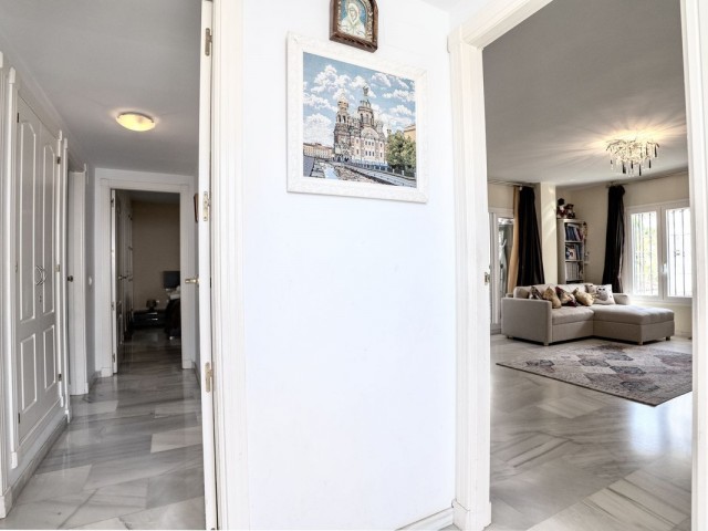 2 Slaapkamer Appartement in Nueva Andalucía