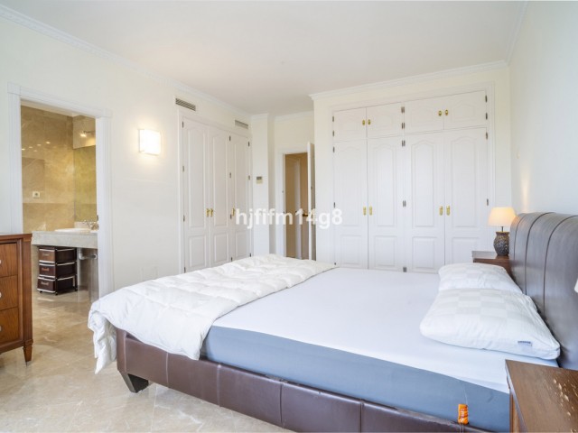 3 Soveroms Rekkehus i Nueva Andalucía