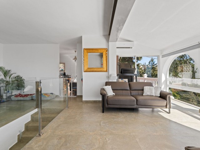 4 Bedrooms Villa in Fuengirola