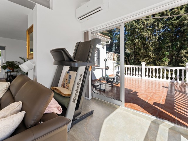 4 Bedrooms Villa in Fuengirola