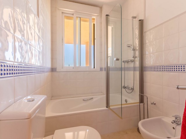 4 Bedrooms Villa in Mijas Golf