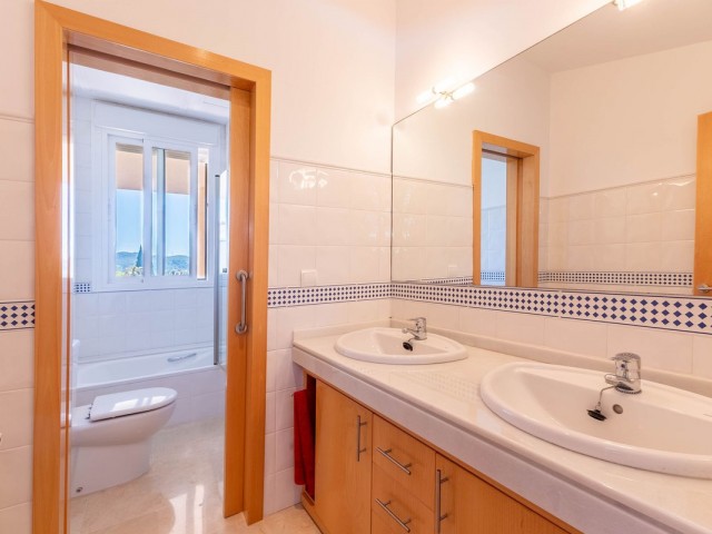 4 Bedrooms Villa in Mijas Golf