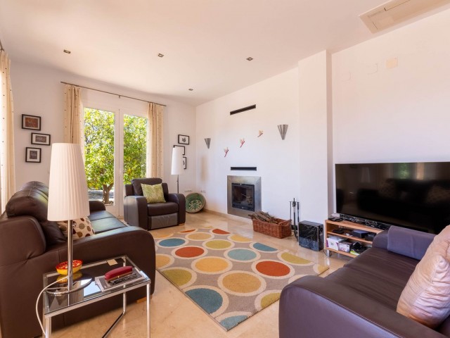 4 Bedrooms Villa in Mijas Golf