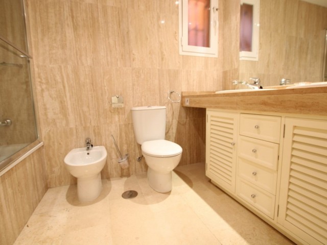 2 Soveroms Leilighet i Elviria