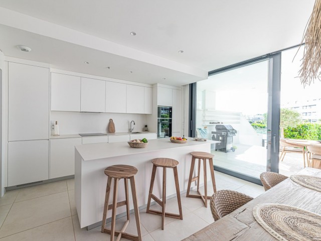 2 Soveroms Leilighet i Higueron