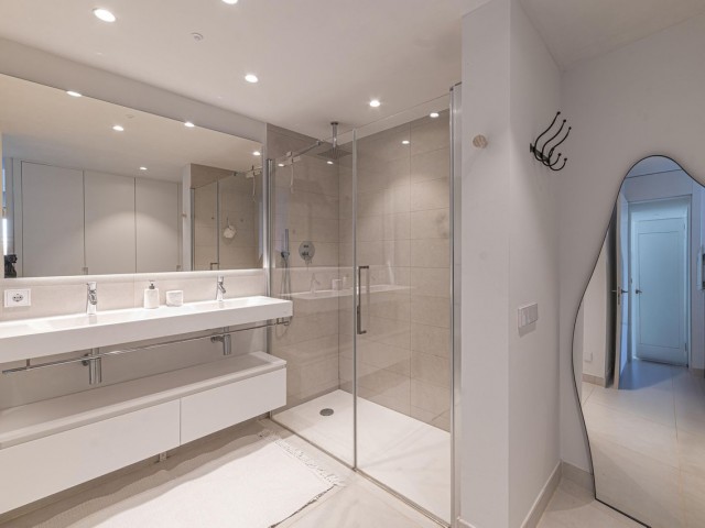 2 Soveroms Leilighet i Higueron