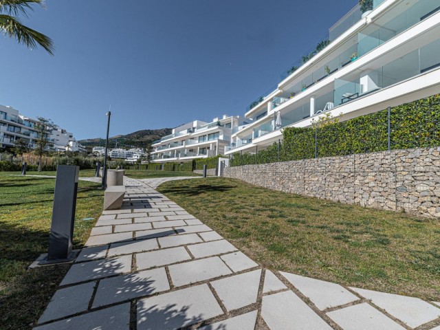 2 Soveroms Leilighet i Higueron