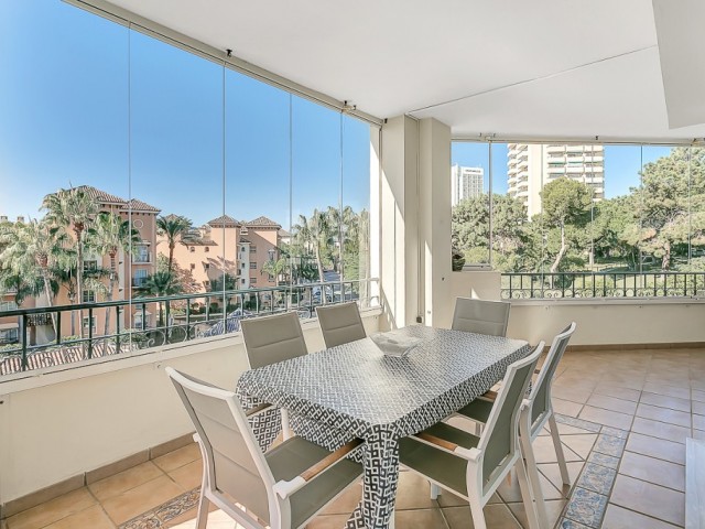 3 Sovrums Lägenhet i Marbella