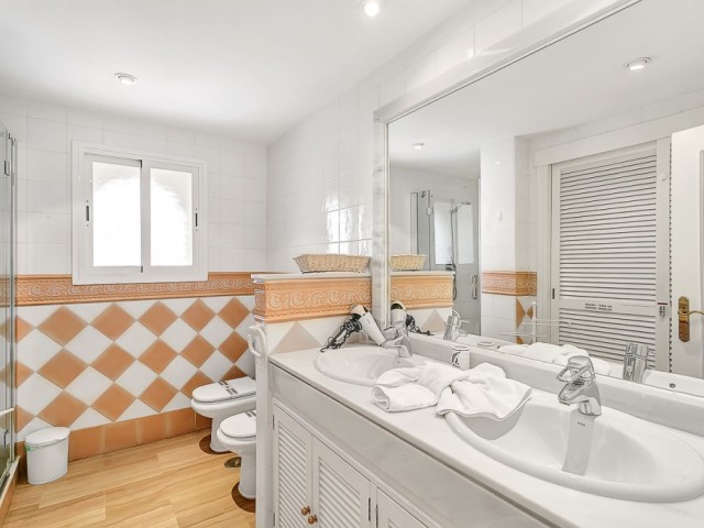 3 Sovrums Lägenhet i Marbella