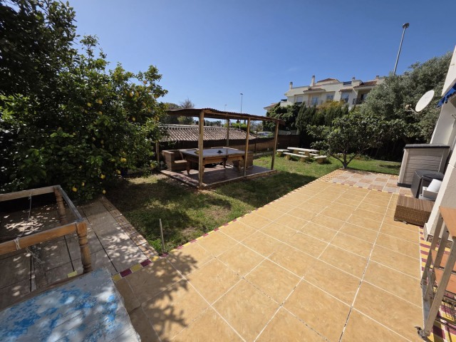 3 Bedrooms Apartment in Nueva Andalucía