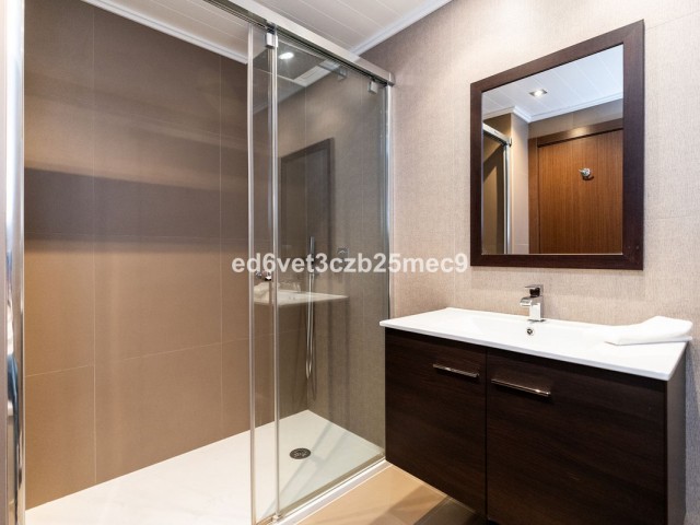 3 Makuuhuoneen Huoneisto Los Arqueros