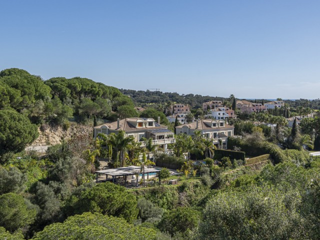 4 Bedrooms Villa in Sotogrande Alto