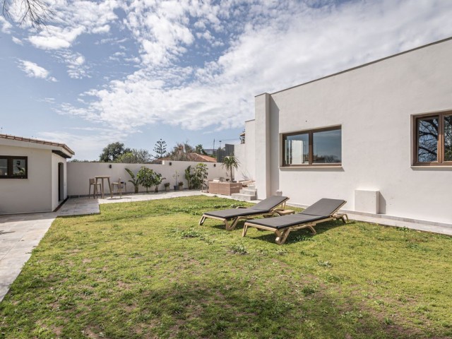 4 Bedrooms Villa in Benalmadena Pueblo