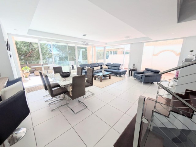 4 Sovrums Villa i Torremuelle