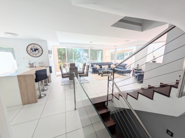 4 Sovrums Villa i Torremuelle