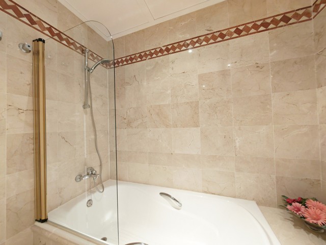 2 Bedrooms Apartment in Marbella