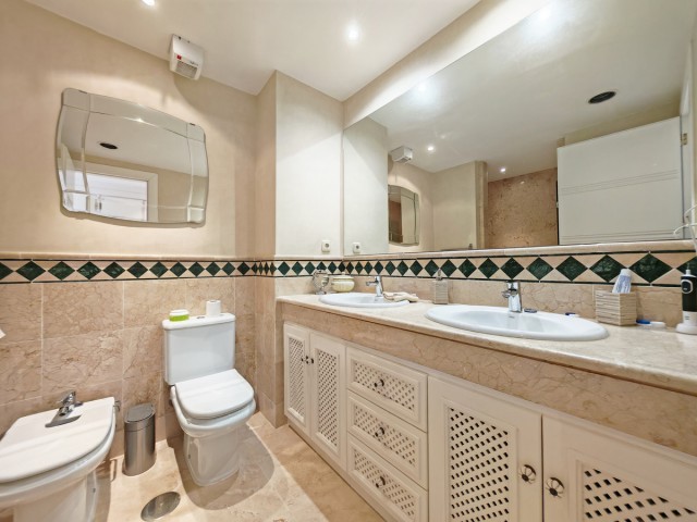 2 Bedrooms Apartment in Marbella