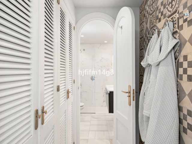 3 Bedrooms Apartment in Benahavís