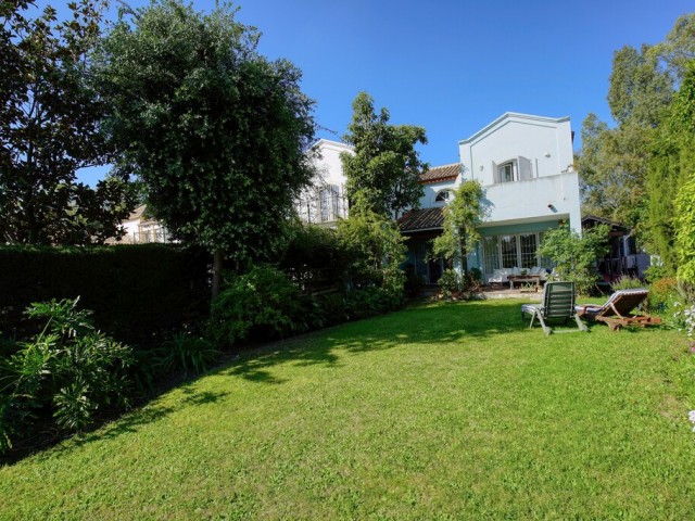 Villa Guadalmina Alta - R5337676