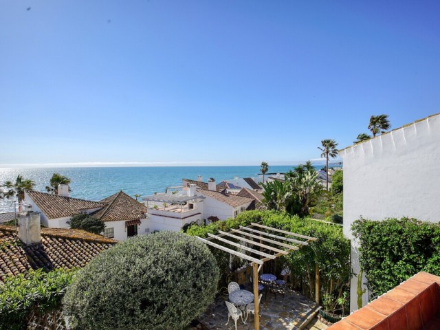 Villa avec 3 Chambres  à Estepona