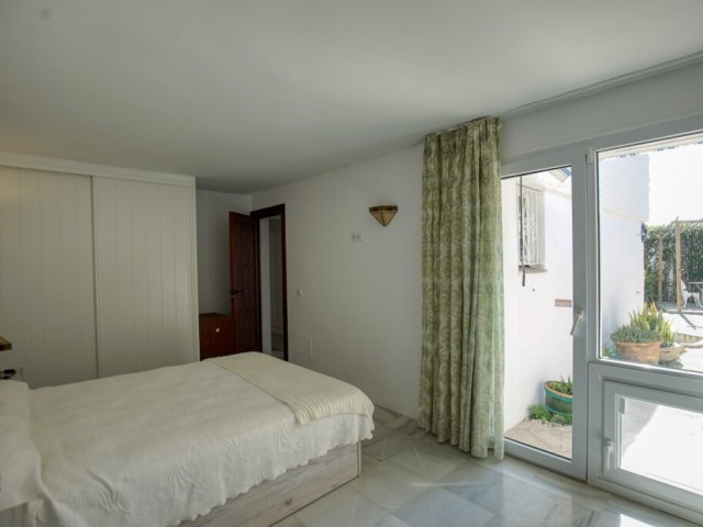 Villa avec 3 Chambres  à Estepona