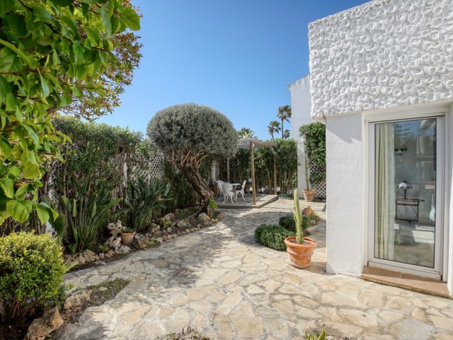Villa avec 3 Chambres  à Estepona